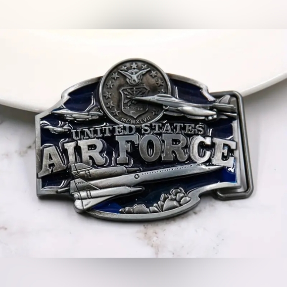 New Air Force Belt Buckle Fits 1.5" belt. - Picture 3 of 3